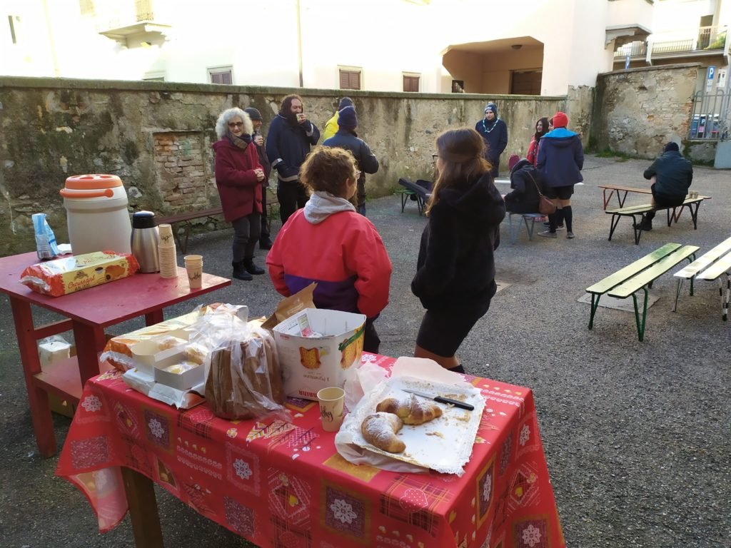 Muro della Gentilezza - Clan Varese 1